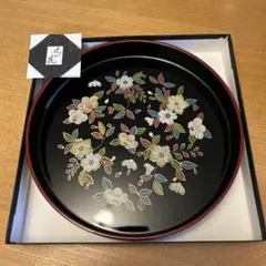 HAKUZA 漆器盆 黒地 金色花柄 - メルカリ