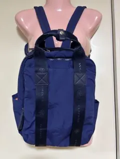 クレイサス　フラワーモチーフ ベージュリュック ポーチ付き　美品 クレイサス フラワーモチーフ ベージュリュック ポーチ付き 美品