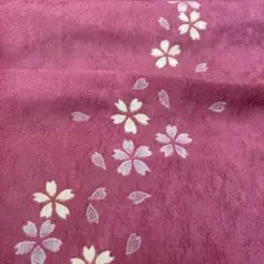 着物 はぎれ 654 生地 布 ハギレ アンティーク 絹　古布　和布　古裂　和柄