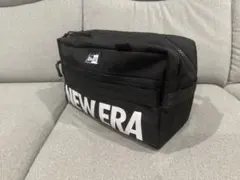 NEW ERA ウエストバッグ ブラック×ホワイトのサムネイル
