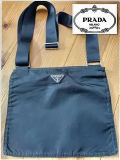 PRADAプラダ ショルダーバッグ 黒 三角ロゴプレート シルバー金具 白タグ付