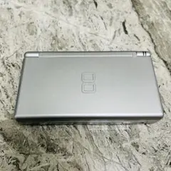 Nintendo DS Lite グロスシルバー