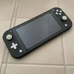 Item thumbnail for item 91193daf-427c-47d2-912a-0e21bc50d215