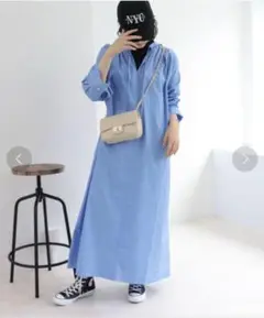 フレディエミュ　袖スリット開きシャツワンピース　水色　M
