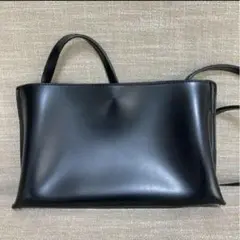アダムエロペ　ショルダーバッグ