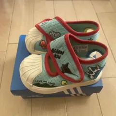 アディダス　キッズ　サンダル　 スニーカー11センチ