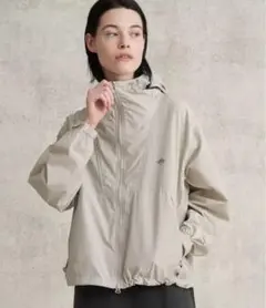 新品タグ付き　DANTON　ナイロンフードジャケット　Sサイズ