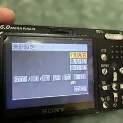 ソニー SONY Cybershot DSC-T9 動作確認済　中古品 ソニー SONY サイバーショット DSC-T9 シルバー 【中古品