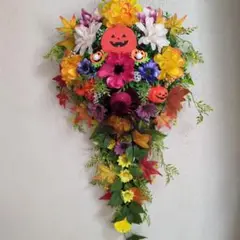 大きめサイズのハロウィンスワッグ風フラワーリース