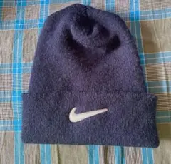 菅田将暉着用 Nike 90s ビーニー