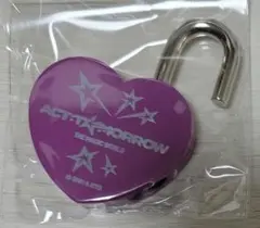 TXT ハートロック 南京錠 鍵 カギ ブルー 青 スビン スカイビル - メルカリ