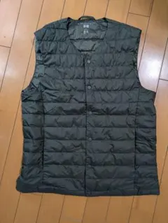 UNIQLO ULTRA LIGHT DOWN ダウンベスト S
