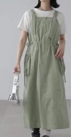 フリーズマート ジップジャンパースカート