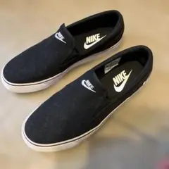 Nikeスリッポン 黒 27cm