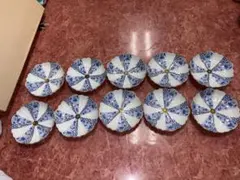 YP1023 有田焼 西山窯 古伊万里 金彩染付亀甲唐草文 菊割小皿　10枚