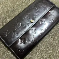 ルイヴィトン ヴェルニ ポルトフォイユ サラアマラント 財布