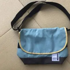 moimoi ナイロン　ショルダーバッグ　レディース