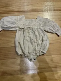 韓国風子供服　MONBEBE コットンロンパース ホワイト