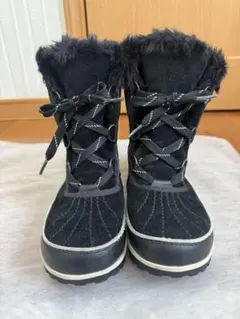 美品 SORELソレル TIVOLI ティボリ スノーブーツブラック 24cm