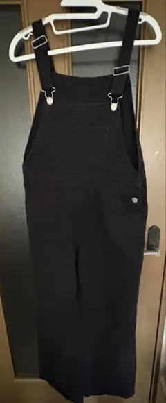 ブラック サロペット ワイドレッグ