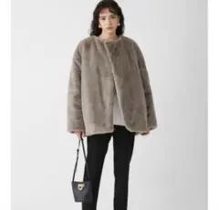 【超美品】ミラオーウェン　 リバーシブルエコファージャケット 　ブルゾン