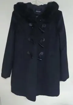 CECIL McBEE ブラック ダッフルコート　ファーフード付