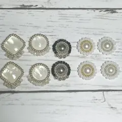 ビーズ刺繍パーツ　ハンドメイド【129】