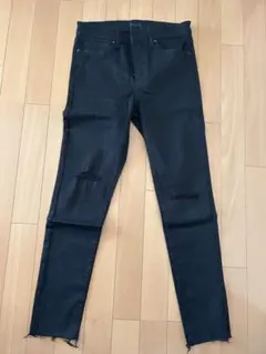 UNIQLO JEANS スキニーデニム ブラック ダメージ加工
