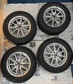 ホイール・スタッドレスタイヤ 15インチ 4本セット　30型プリウスなど