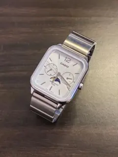 CASIO MTP-M305 メンズ 腕時計 クォーツのサムネイル