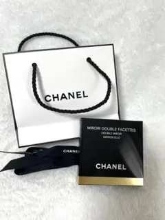 〘 新品未使用〙シャネル ミラー 新品未使用 ショッパーリボン付