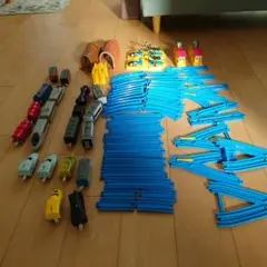 プラレールセット レール、踏切、駅、車両、トンネル