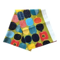 新品★marimekko はぎれ 生地 150×55 コンポッティ 黄緑