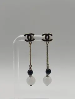 Ying様 CHANEL シャネル ココマーク バレッタ ピアス セット - メルカリ