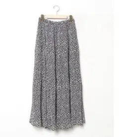 nano universe プリーツスカート