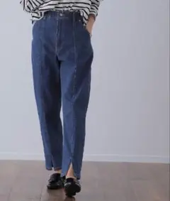 HUG.U デニム スリット センタープレス スリット パンツ　ユーズドブルー