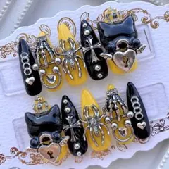 ネイルチップ 量産型 地雷 サブカル 天使界隈 黄色 黒 ハート 十字架 蜘蛛