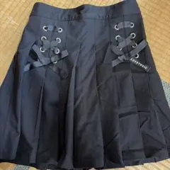 LOVETOXIC 黒 プリーツキュロット