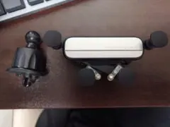 LITTLE ONE 車載用 スマホホルダー