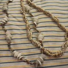 貝のネックレス　2本セット
