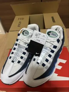 【新品未使用】NIKE AIRMAX 95 BIGBUBBLEブルーグラデのサムネイル