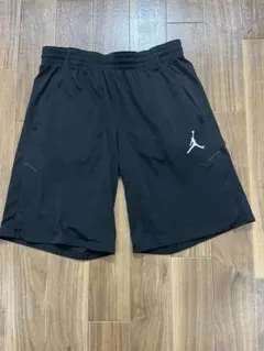 ブラック ジャンプマンロゴ ショートパンツ ハーフパンツ　ジョーダン　バスパン