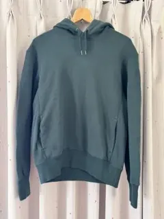 ユニクロ パーカー グリーン Sサイズ シンプル 無地