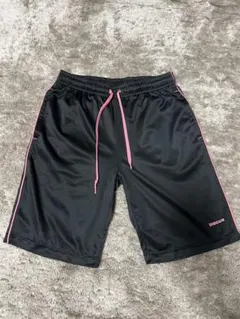 ブラック ショートパンツ Mサイズ
