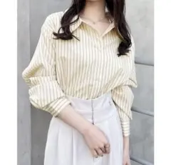 新品　2wayオフショルストライプ柄シャツ　ストライプ　ベージュ