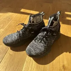 PUMA IGNITEハイカットスニーカー ブラック/グレー