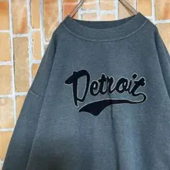 600 ヴィンテージ古着女子GILDANギルダンスウェットビッグ刺繍センターロゴ