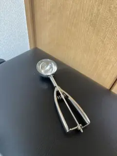アイスクリームディッシャー ステンレス製のサムネイル