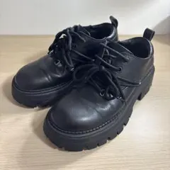 ZARA 厚底ブーツ