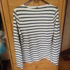 無印の太番手長袖Tシャツ